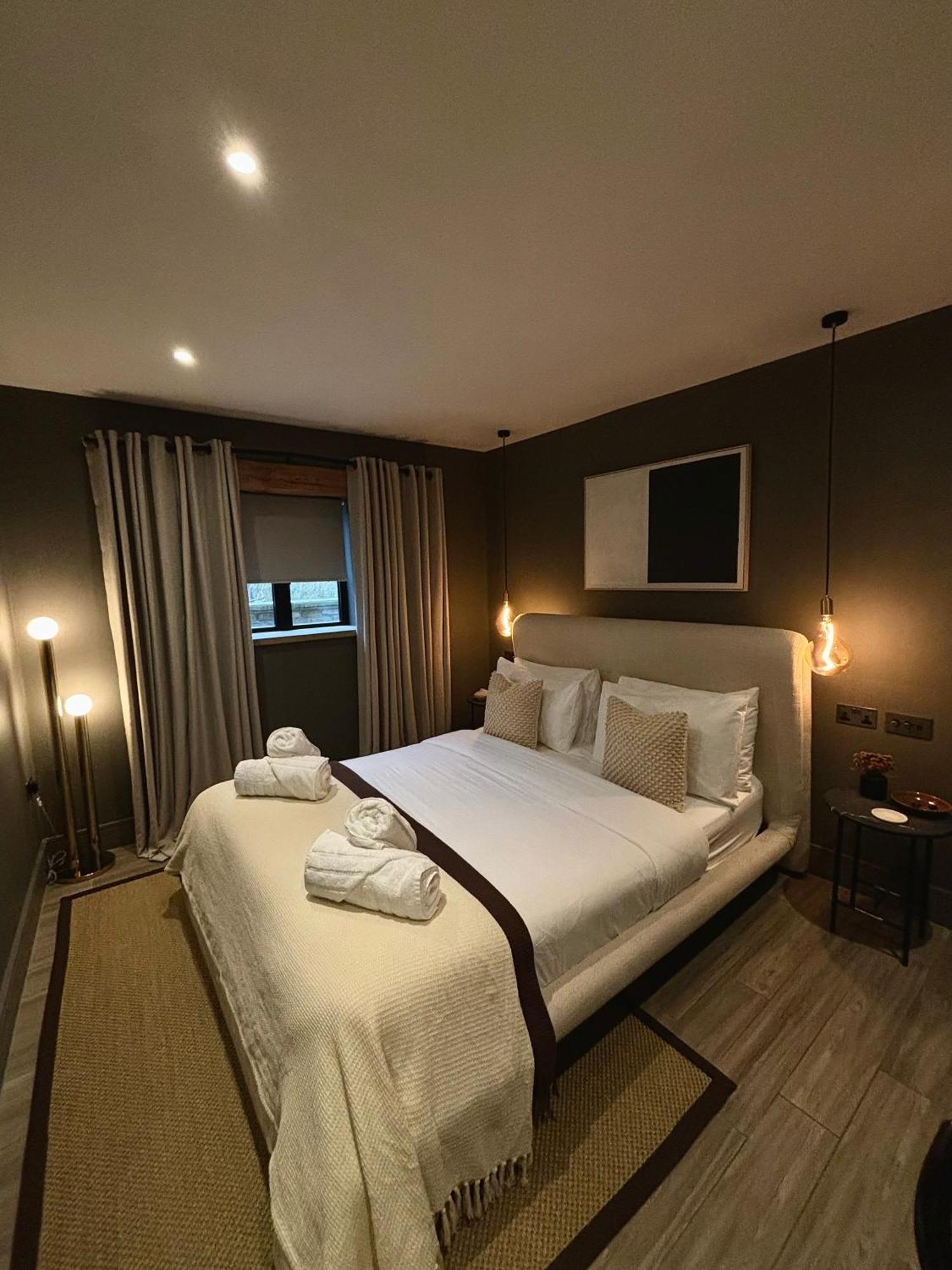 Apartments For Two In Brand New Luxury Rural Farmhouse Escape رامزبوتوم المظهر الخارجي الصورة